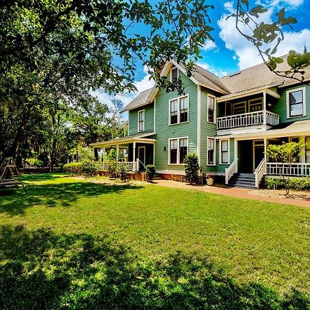 Southern Charm In The Camellia Rose Inn Gainesville Ngoại thất bức ảnh